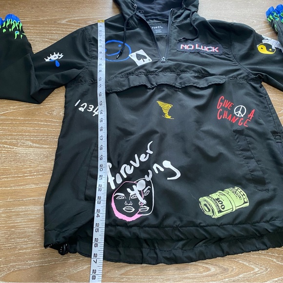 Rue 21 No Luck Forever Young Graphic Hoodie Anorak Windbreaker Jacket Mens Small - Picture 4 of 17